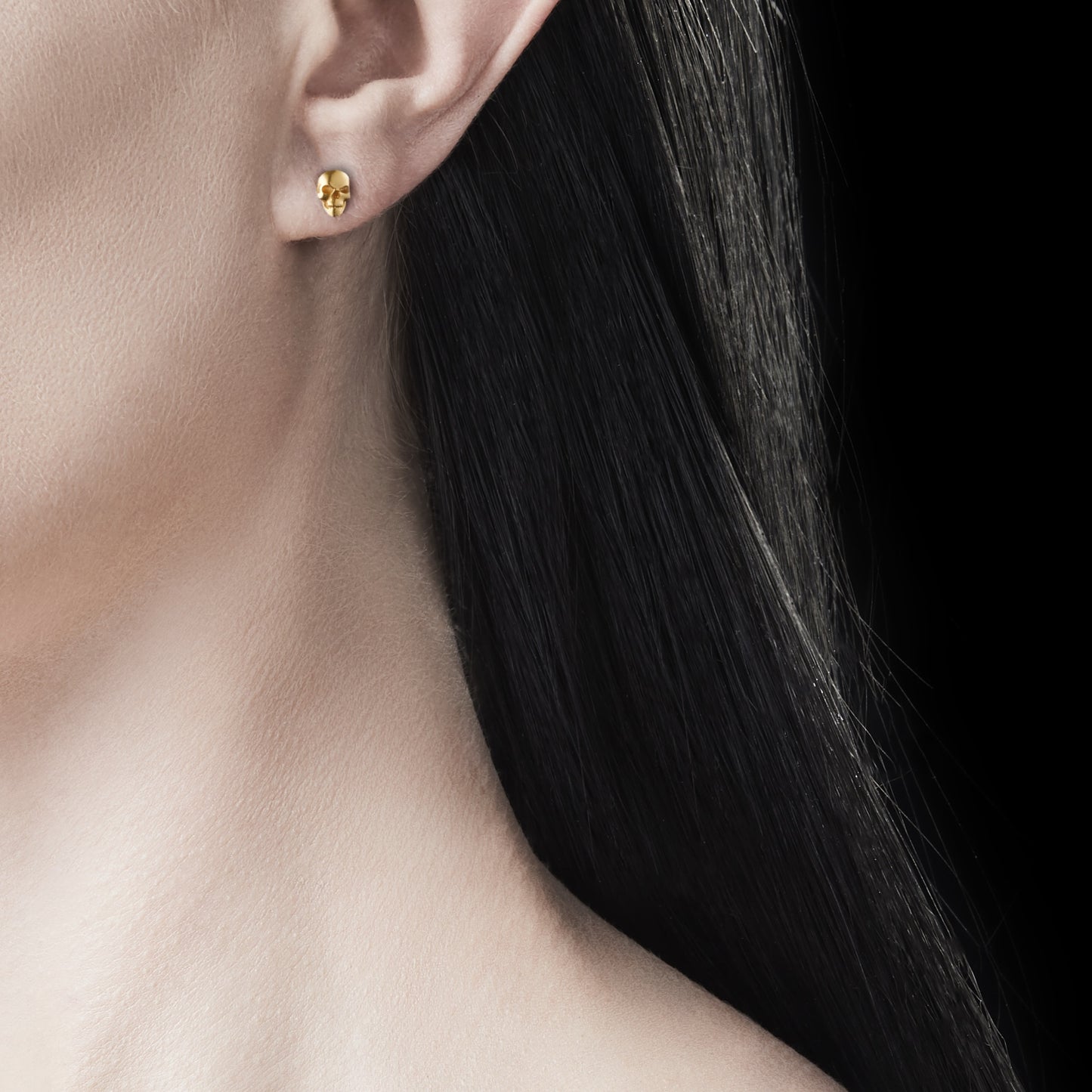 Skull Studs Gold